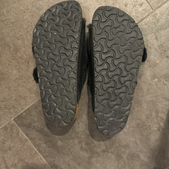Birkenstock authentic Arizona shearling fur lined black sandals - Picture 8 of 8